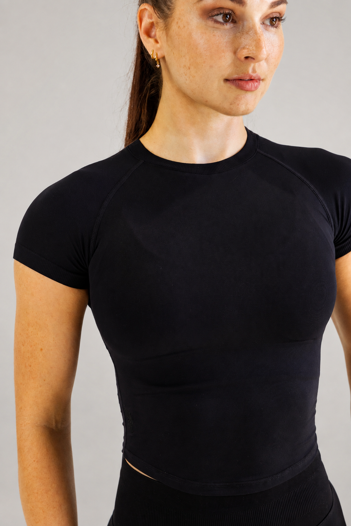#color_onyx-black