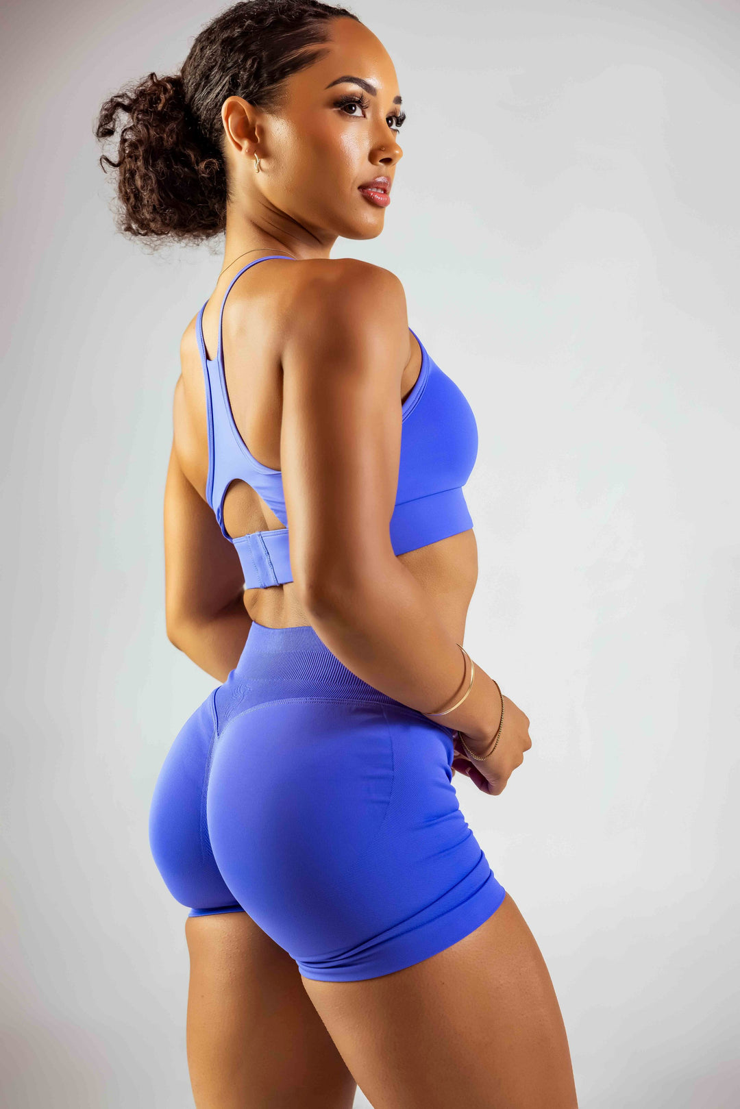 #color_ultra-violet-blue