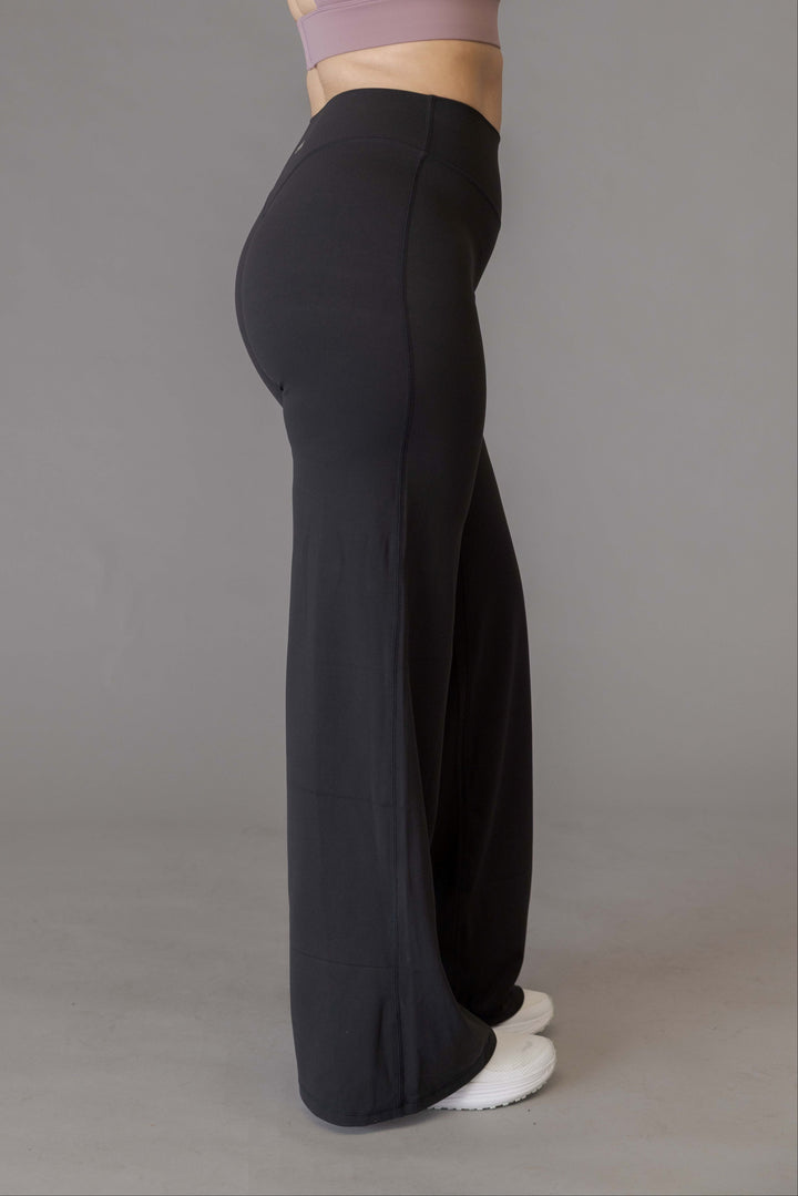 #color_soft-black