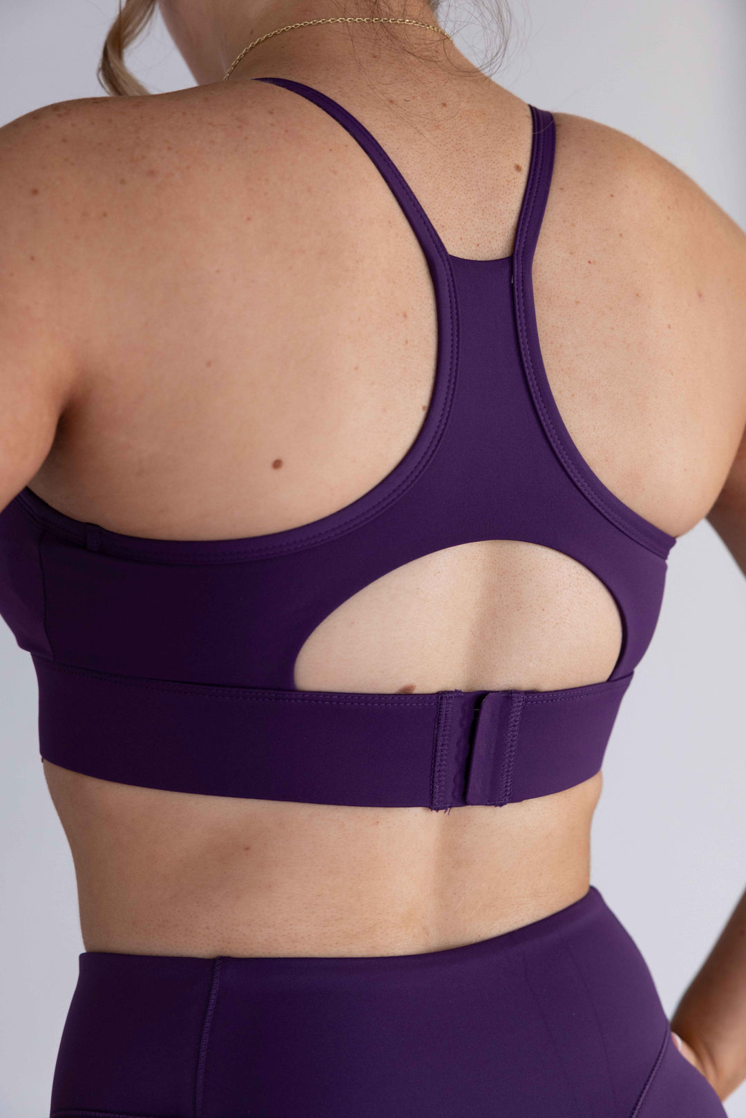 #color_tyrian